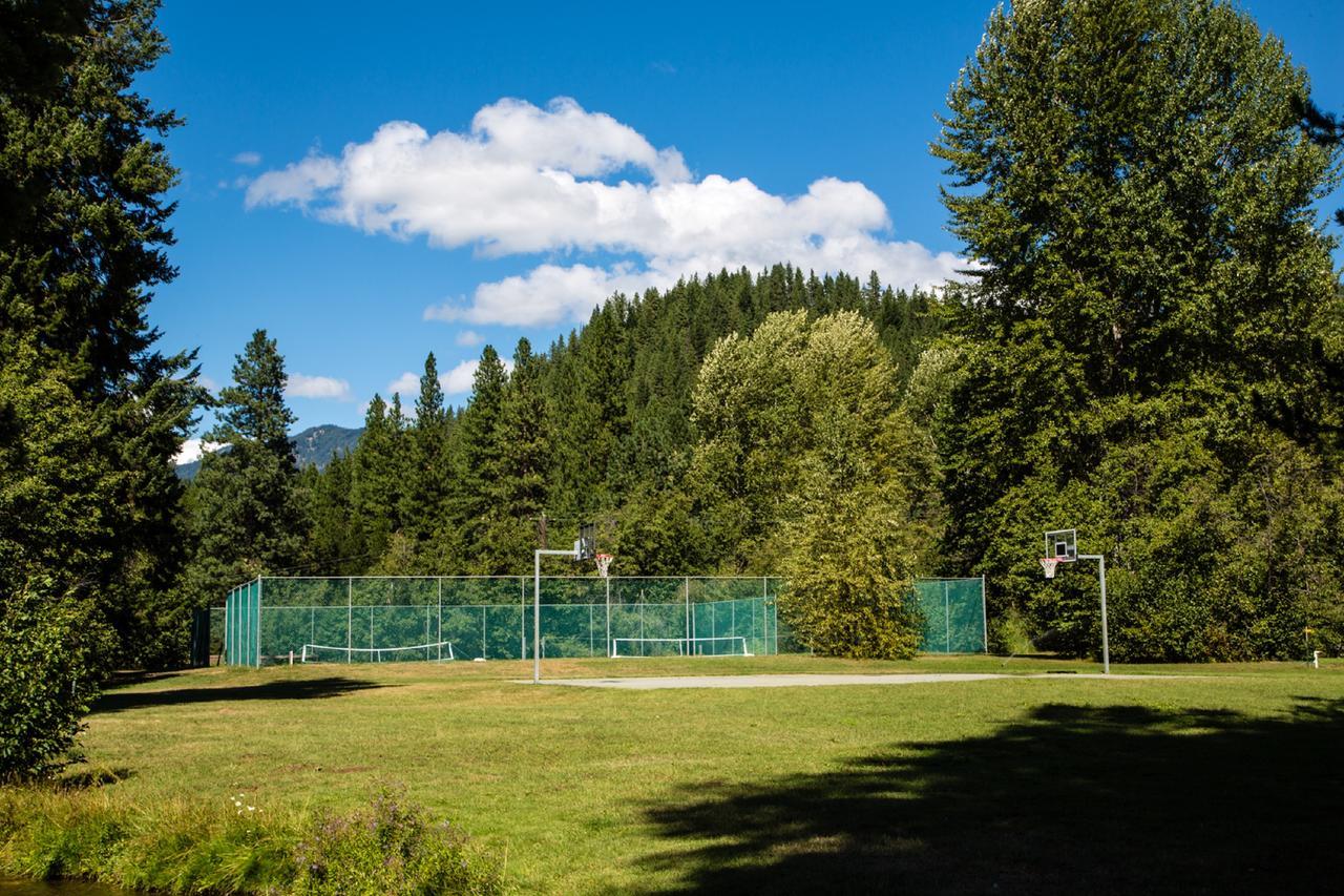 Leavenworth Camping Resort Tiny House Adeline エクステリア 写真