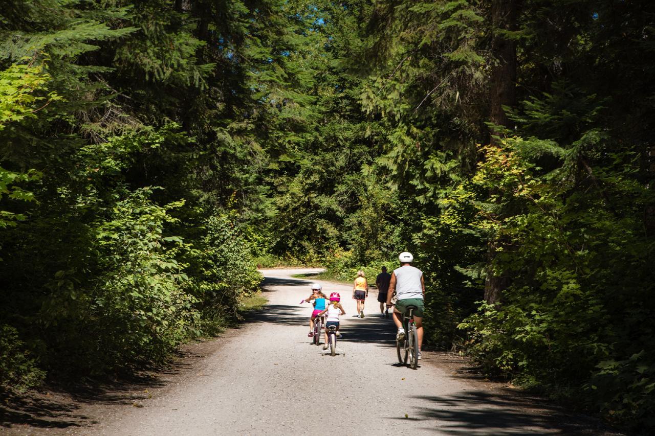 Leavenworth Camping Resort Tiny House Adeline エクステリア 写真